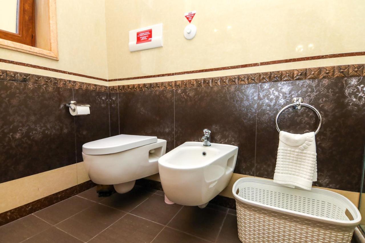 Brilant Antik Center Hotel Tirana Zewnętrze zdjęcie