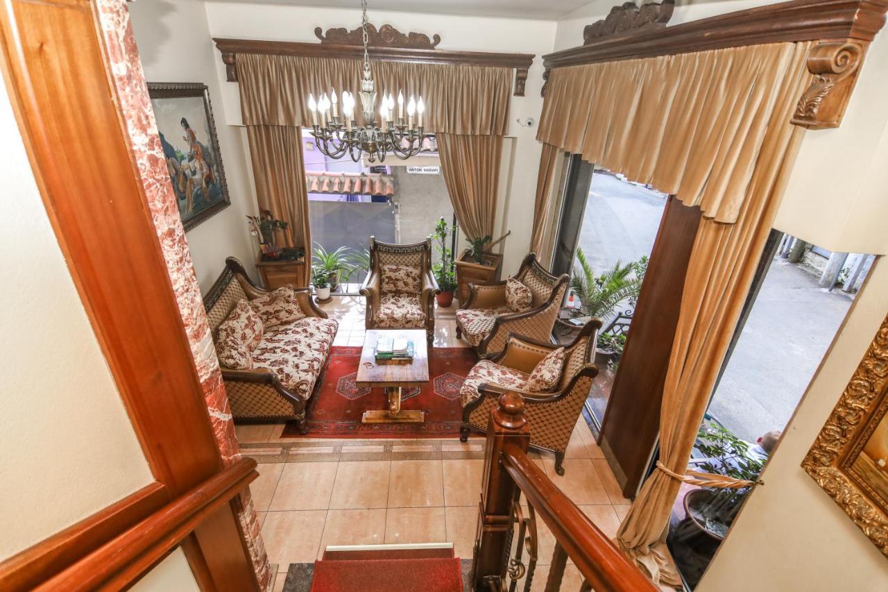 Brilant Antik Center Hotel Tirana Zewnętrze zdjęcie